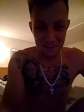 Snapshot of swissguy007 chatting on May 2026 09:42:02 PM swissguy007 online show from May 2026 09:42:02 PM