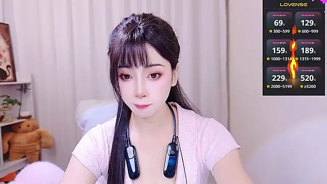August cat online show from May 2026 09:34:02 PM