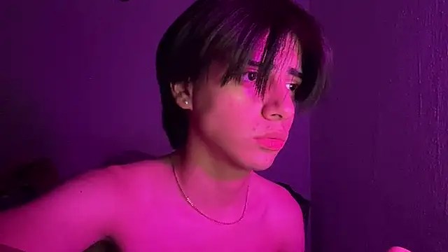 Alesexito online show from June 2026 01:48:01 AM
