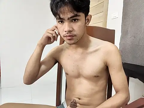 urBunnyboi online show from July 2026 06:47:01 PM