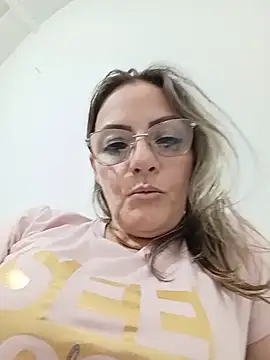 Natachallll online show from May 2026 07:21:02 PM