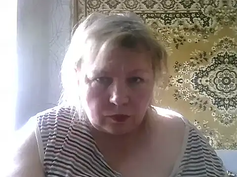 Snapshot of LediMelissa chatting on May 2026 02:04:01 PM LediMelissa online show from May 2026 02:04:01 PM