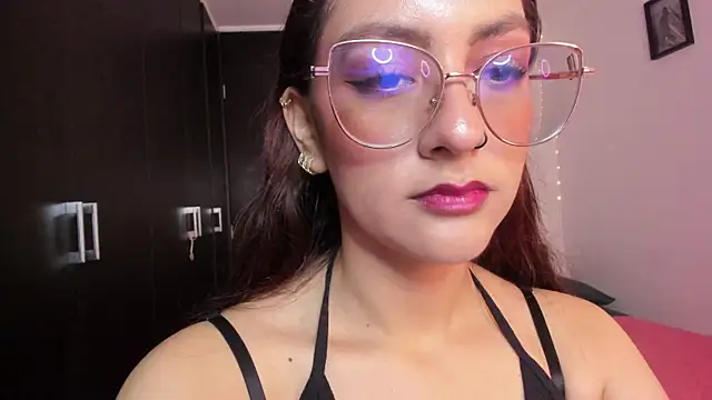 Snapshot of Lucy_Doll85 chatting on June 2026 09:48:02 PM Lucy Doll85 online show from June 2026 09:48:02 PM