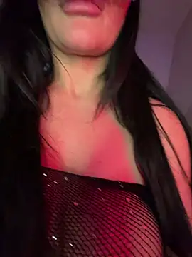 ladeanoir online show from May 2026 03:41:02 PM