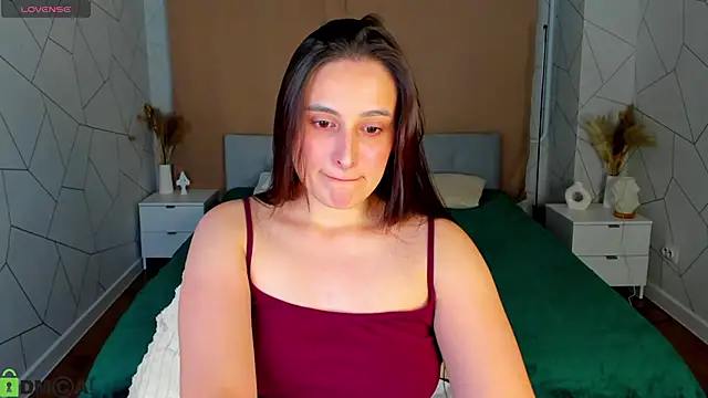 Snapshot of Elizabet_Colllins chatting on June 2026 04:31:02 PM Elizabet Colllins online show from June 2026 04:31:02 PM