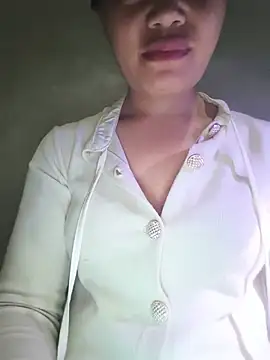 Snapshot of Emma-sin chatting on July 2026 01:59:02 PM Emma-sin online show from July 2026 01:59:02 PM