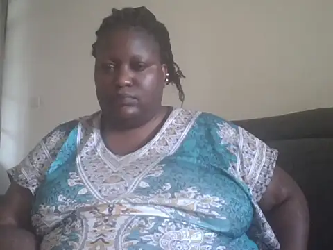 Snapshot of fat_ebonyqueen chatting on May 2026 02:21:02 PM fat ebonyqueen online show from May 2026 02:21:02 PM