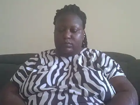 Snapshot of fat_ebonyqueen chatting on May 2026 02:14:01 PM fat ebonyqueen online show from May 2026 02:14:01 PM