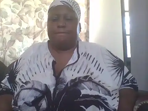Snapshot of fat_ebonyqueen chatting on July 2026 07:34:01 AM fat ebonyqueen online show from July 2026 07:34:01 AM