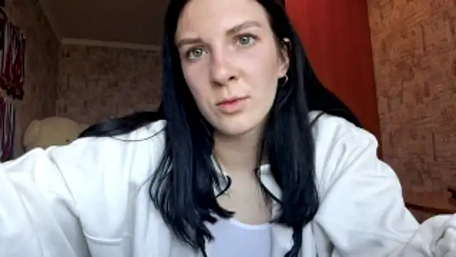Snapshot of MoroseViki chatting on May 2026 01:18:01 PM MoroseViki online show from May 2026 01:18:01 PM