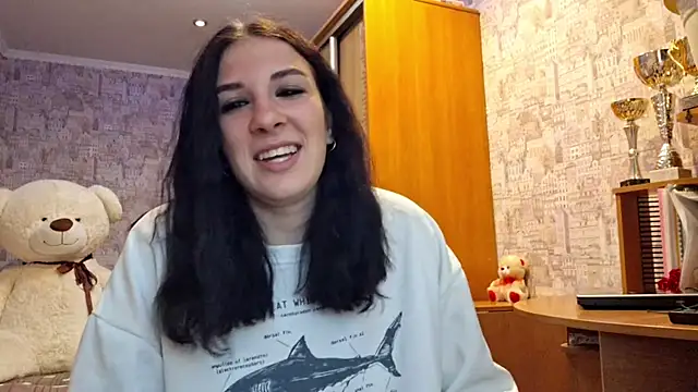 Snapshot of MoroseViki chatting on May 2026 02:26:01 PM MoroseViki online show from May 2026 02:26:01 PM