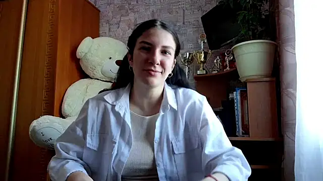 Snapshot of MoroseViki chatting on May 2026 01:51:02 PM MoroseViki online show from May 2026 01:51:02 PM