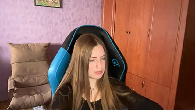SilkSinner  online show from May 2026 12:46:02 PM