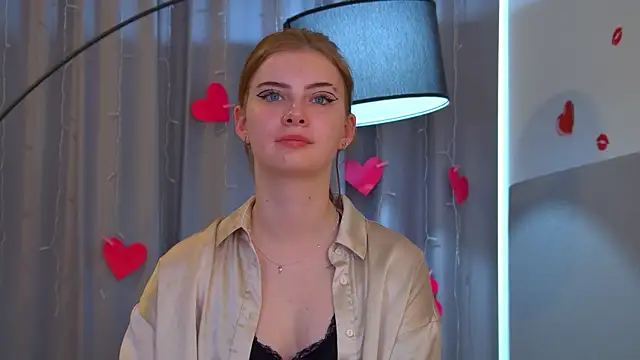Snapshot of NicoleNorton chatting on May 2026 06:21:02 AM NicoleNorton online show from May 2026 06:21:02 AM