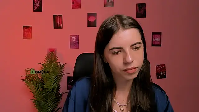 Snapshot of lyra_desire chatting on July 2026 09:03:01 AM lyra desire online show from July 2026 09:03:01 AM