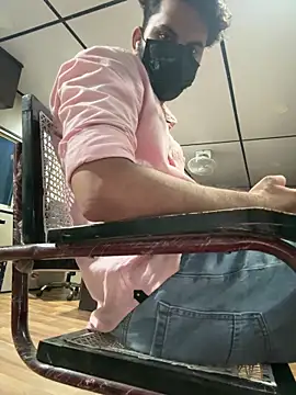 spiral  man007 online show from June 2026 07:04:01 PM