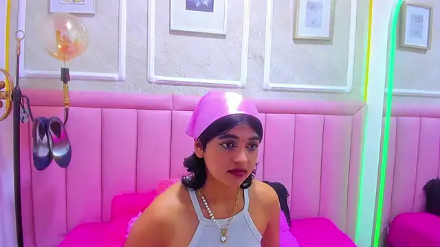 velvet girll online show from July 2026 02:54:01 PM