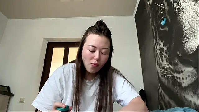 ChelsieThuman online show from June 2026 02:01:01 AM