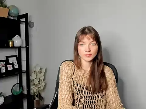 KiraBliss28 online show from May 2026 05:46:01 AM