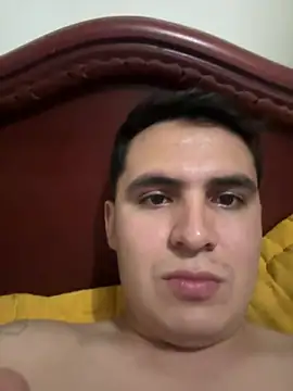 Snapshot of Chepe0302 chatting on June 2026 05:12:01 AM Chepe0302 online show from June 2026 05:12:01 AM