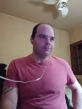 Snapshot of Safado700 chatting on June 2026 02:13:02 AM Safado700 online show from June 2026 02:13:02 AM