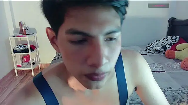 Snapshot of phuwin_bj chatting on July 2026 06:20:01 AM phuwin bj online show from July 2026 06:20:01 AM