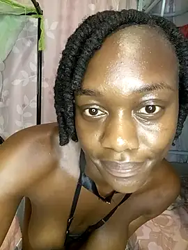 Snapshot of Paulahaze chatting on July 2026 07:51:01 PM Paulahaze online show from July 2026 07:51:01 PM
