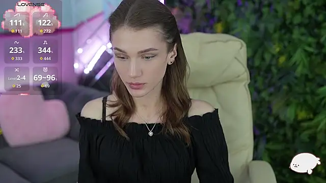 SophiaDream  online show from June 2026 07:04:02 PM