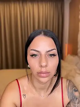 Snapshot of Ivy_Trixx chatting on June 2026 09:10:02 PM Ivy Trixx online show from June 2026 09:10:02 PM