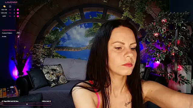 RoxanneBlize online show from May 2026 05:05:02 AM