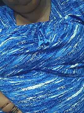 Snapshot of geetha431 chatting on July 2026 11:42:01 PM geetha431 online show from July 2026 11:42:01 PM