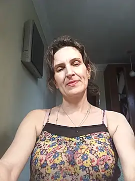 Snapshot of Alene_Lorrie chatting on May 2026 12:57:01 PM Alene Lorrie online show from May 2026 12:57:01 PM