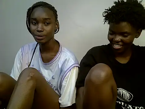 Snapshot of Vsexie chatting on June 2026 05:01:02 PM Vsexie online show from June 2026 05:01:02 PM