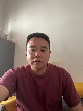 MRhuang007 online show from May 2026 04:20:01 AM