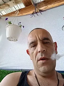 Snapshot of mixa1112 chatting on June 2026 08:06:01 AM mixa1112 online show from June 2026 08:06:01 AM