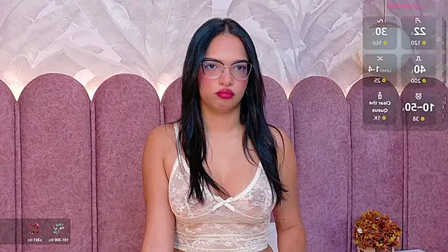 Snapshot of Maddy-Dove chatting on June 2026 03:53:02 AM Maddy-Dove online show from June 2026 03:53:02 AM