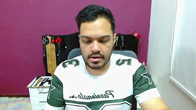 Snapshot of -AlejandroT- chatting on May 2026 03:45:01 AM -AlejandroT- online show from May 2026 03:45:01 AM