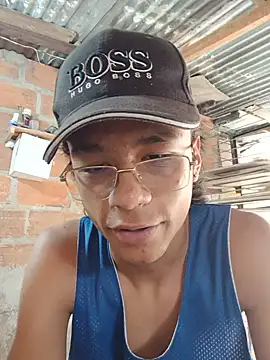 Snapshot of flaco_vergoon chatting on May 2026 06:09:01 PM flaco vergoon online show from May 2026 06:09:01 PM
