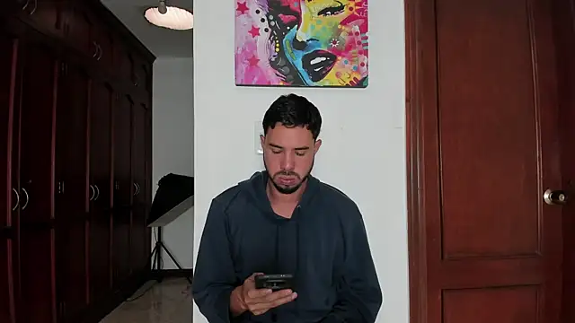 Snapshot of Mystic_temptation2 chatting on May 2026 02:04:01 PM Mystic temptation2 online show from May 2026 02:04:01 PM