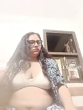 yourchahat27 online show from May 2026 07:11:01 PM