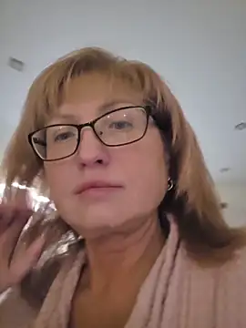 -LindaKing- online show from May 2026 06:49:01 PM
