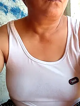 Snapshot of Bong_sexy chatting on July 2026 03:22:01 AM Bong sexy online show from July 2026 03:22:01 AM