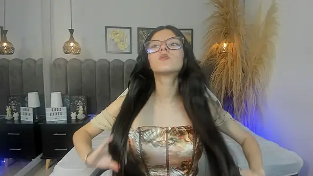 Snapshot of amber_hill__ chatting on May 2026 12:13:02 PM amber hill online show from May 2026 12:13:02 PM