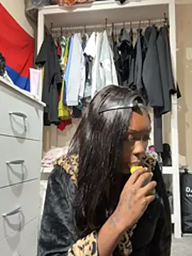 Snapshot of k_ashantixxx chatting on May 2026 11:28:02 PM k ashantixxx online show from May 2026 11:28:02 PM