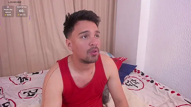 Snapshot of max_ed chatting on July 2026 03:48:02 PM max ed online show from July 2026 03:48:02 PM