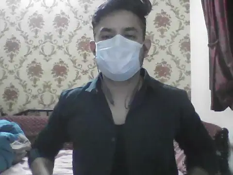 Snapshot of Nivan_7251_1 chatting on May 2026 05:19:02 PM Nivan 7251 1 online show from May 2026 05:19:02 PM