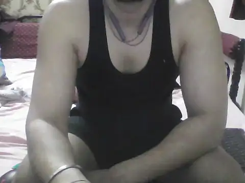 Snapshot of Nivan_7251_1 chatting on May 2026 06:05:02 PM Nivan 7251 1 online show from May 2026 06:05:02 PM
