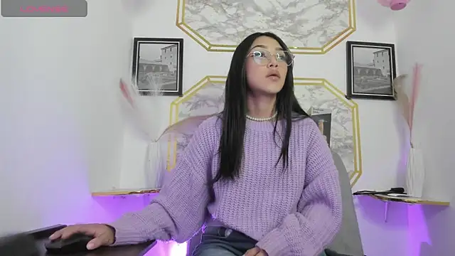 jaulyn 18   online show from May 2026 09:01:02 PM