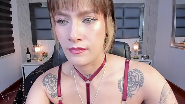 Snapshot of Mrs_Regina_clk chatting on June 2026 04:10:02 AM Mrs Regina clk online show from June 2026 04:10:02 AM