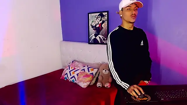 Angel foxc13 online show from July 2026 03:47:02 AM